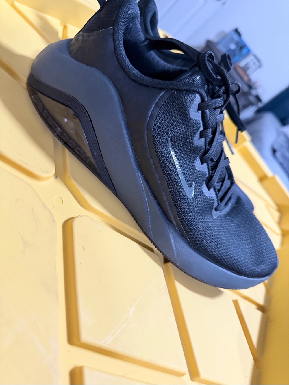Nike Black Low-Top Athletic Sneakers with Subtle Swoosh. Leopard print